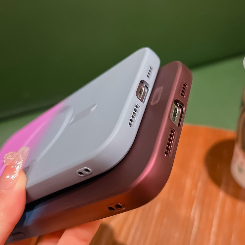 Coque de téléphone magnétique de luxe à dégradé de couleur pour iPhone, avec protection d'objectif