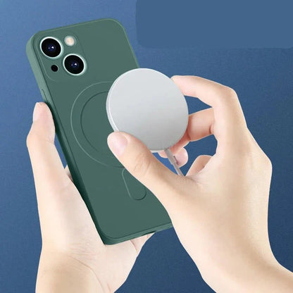 Coque magnétique en silicone liquide pour iPhone
