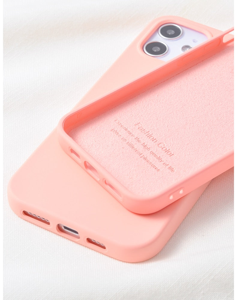 Coque de téléphone en silicone personnalisée avec majuscules et nom pour iPhone
